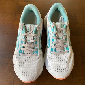 Women’s Brooks Glycerin 20